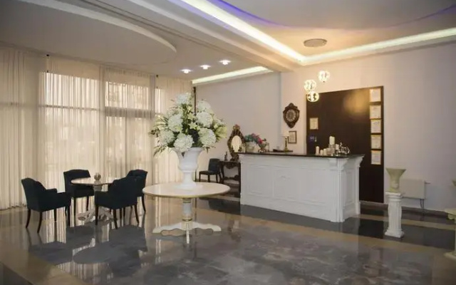 Hotel Arta