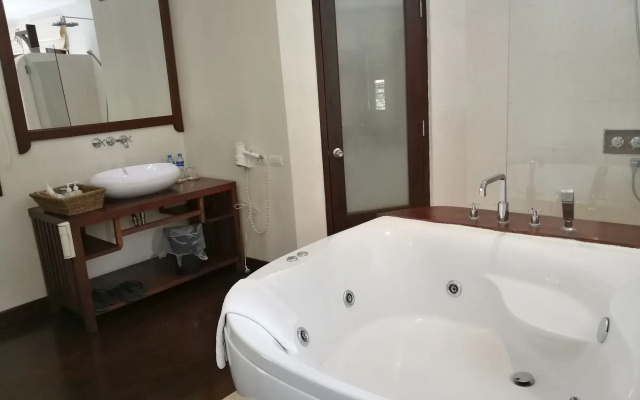 Ancient Luang Prabang Hotel