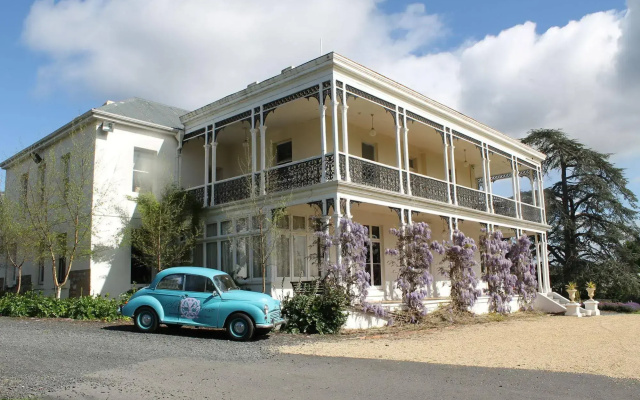 Claremont House