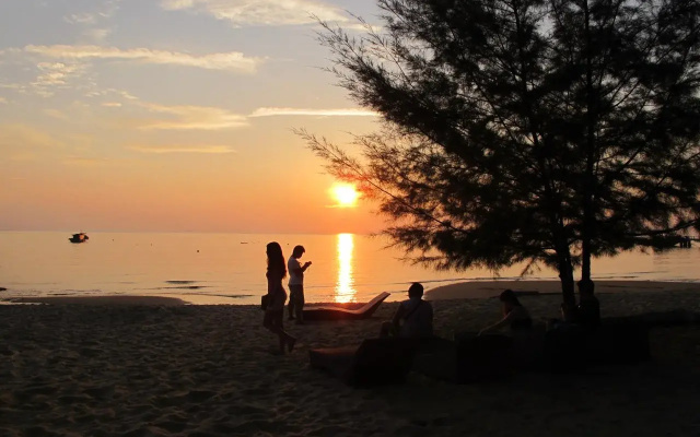 Aguna Resort