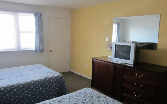 Chetwynd Court Motel