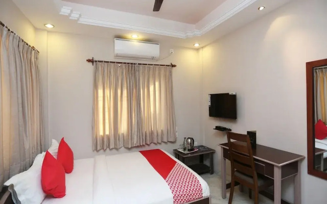 B S Guest House by OYO Rooms