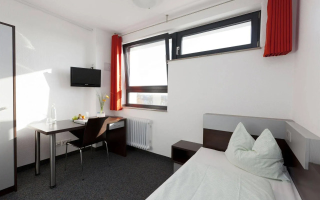 DJH City-Hostel Köln-Riehl