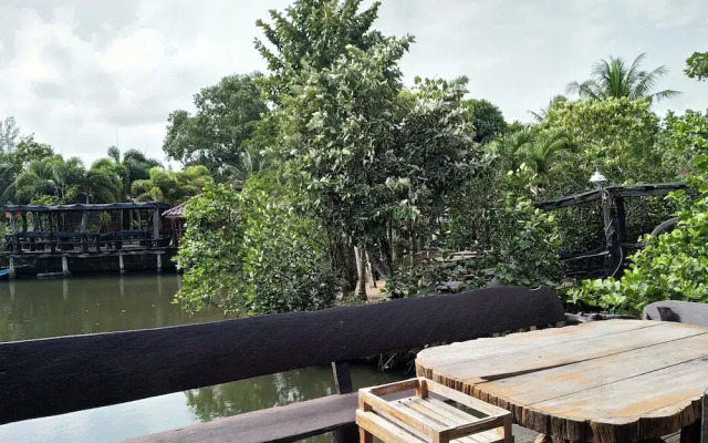 Baanmai Resort