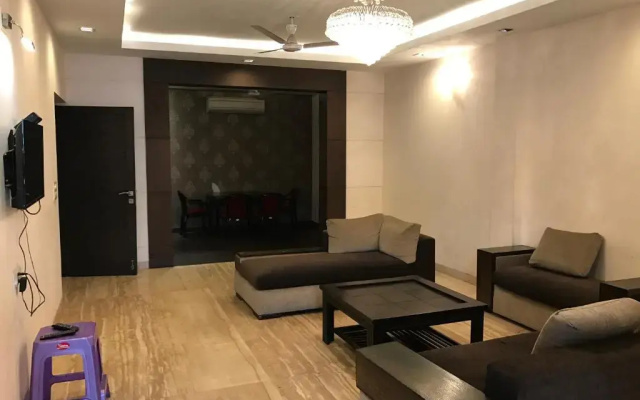 Spacious 3bhk apartment!