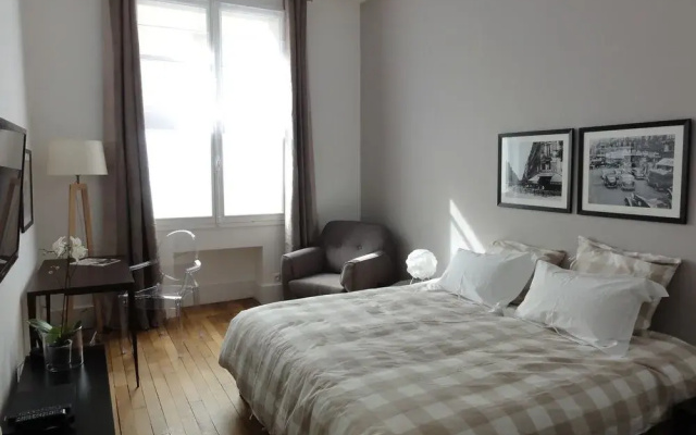Paris Authentic Appartements Tour Eiffel