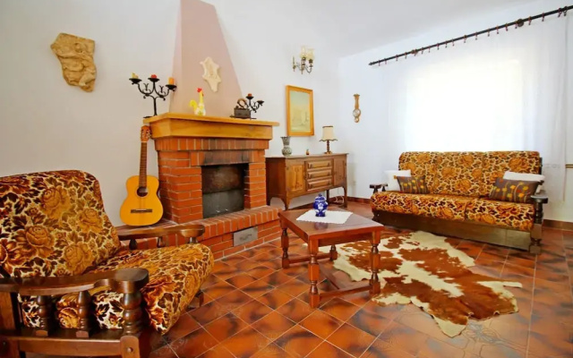 House Uzejra