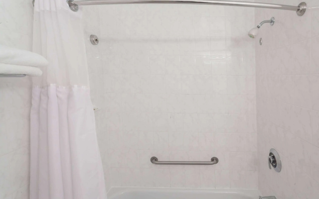 Thriftlodge by Wyndham Moncton