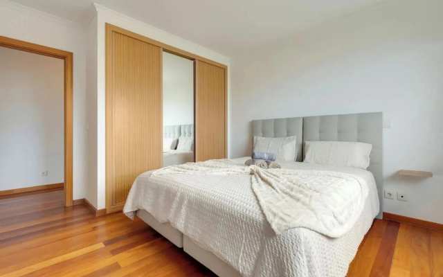 Sun Flower Apartment