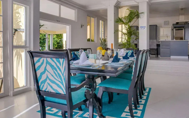 Villa Chilla 4 Bedroom Home
