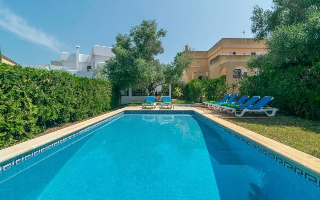 Villa Blanca - Villa With Private Pool. Free Wifi