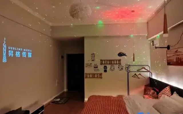 Three Cat Apartment