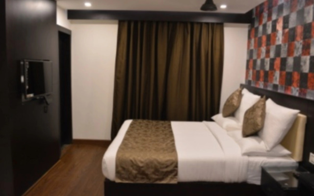 The City Grand Hotel