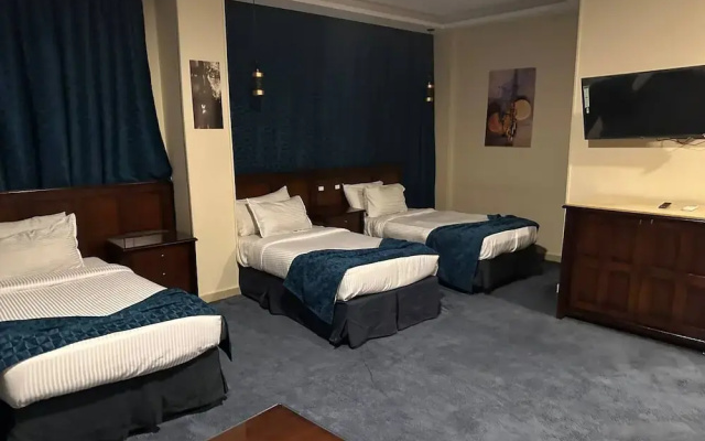 Al Fouad Pyramids & Grand Museum Hotel