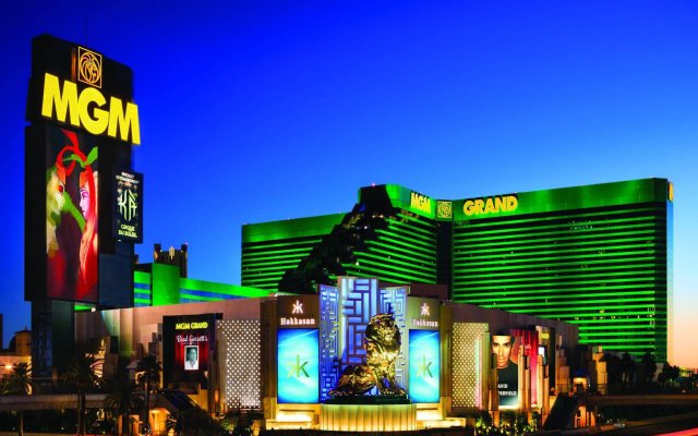 Отель MGM Grand Hotel & Casino США, Лас-Вегас - 1 отзыв об отеле, цены и фото номеров - забронировать отель MGM Grand Hotel & Casino онлайн вид на фасад
