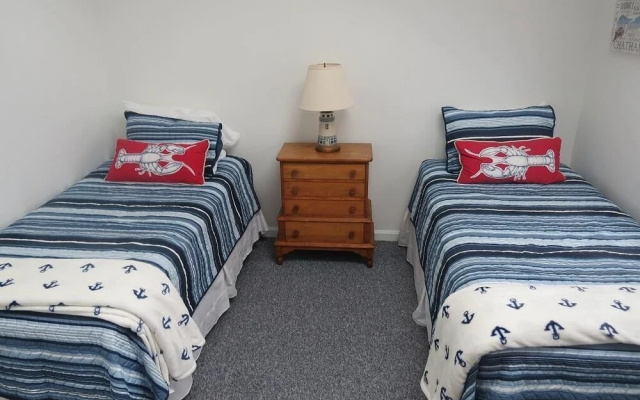 19 Lobster Lane - Four Bedroom House