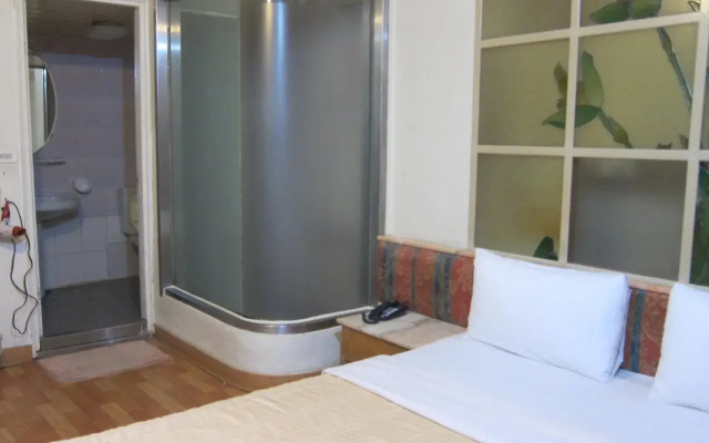 Aiwa Hotel Tainan