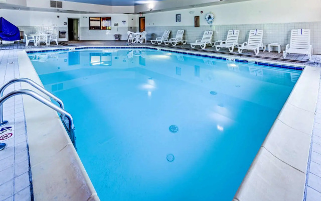 Hampton Inn Columbus I-70E Hamilton Rd.
