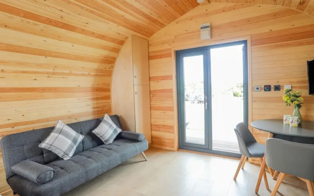 Caban Cariad