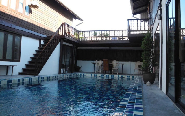 Hua Hin Paradise Family & Friends