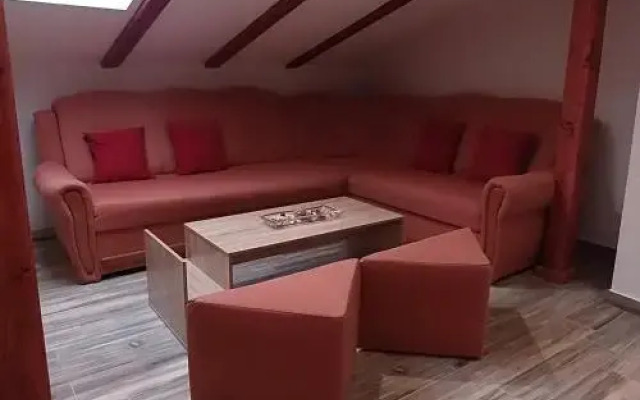 Apartment Cajt