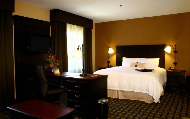Hampton Inn & Suites Palestine