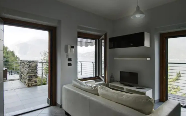 Vista 180 House Halldis Apartment