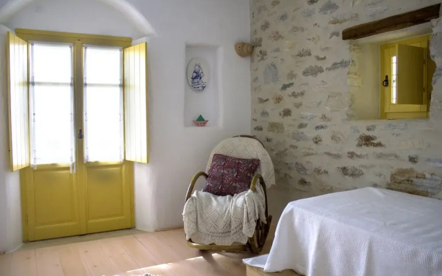 Gorgeous Island Countryhouse - Panoramic Views by VillaRentalsgr