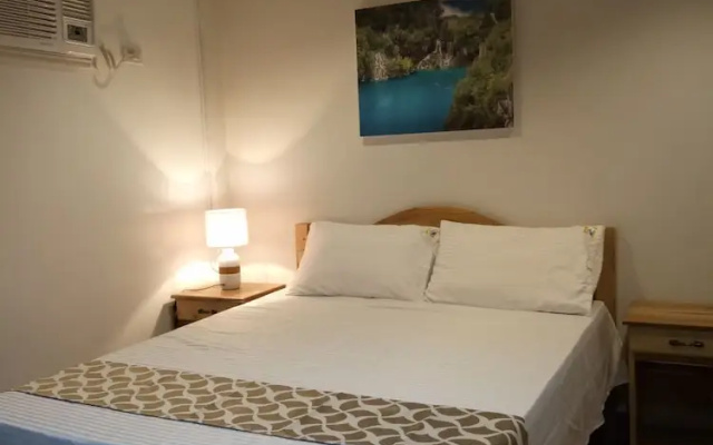 OYO 692 Layang Layang Home