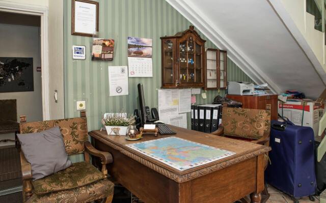 OldHouse Hostel развлечения