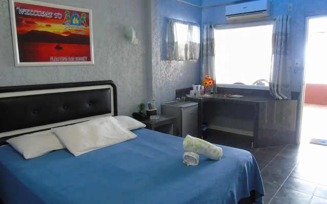 Blue Rock Beach Resort