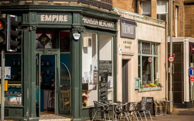 The Edinburgh Address - Classic Marchmont Charm