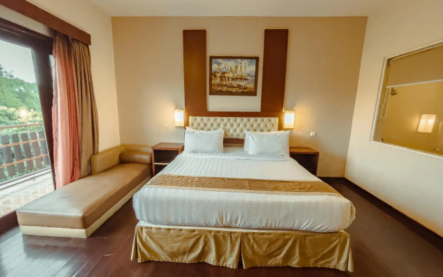 Spencer Green Hotel