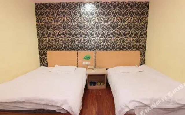 Huangting Business Hotel (Yangzhou Slender West Lake)