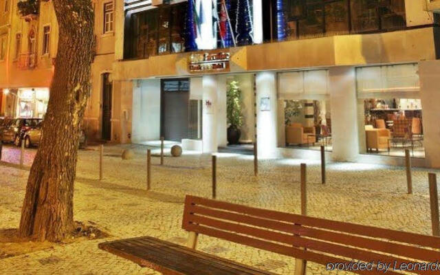SANA Executive Hotel вид на фасад