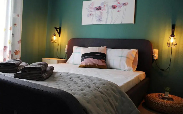 Homel Rocks -Elegant Apt 2BD -Amazing garden view