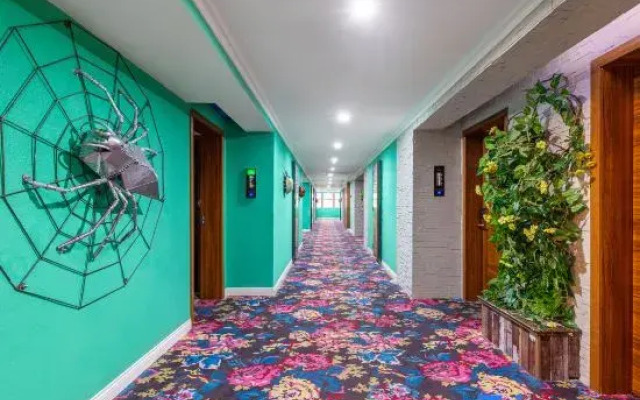 gul garden hotel (Enshi Railway Station)