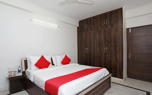 OYO 10864 Hotel Fernweh Homestay