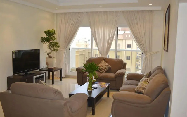 Leaders Plaza Apartments