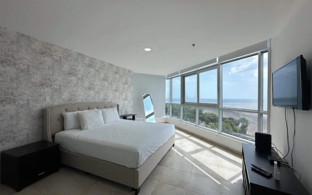 Almendra I Spacious 1 Bedroom With Balcony