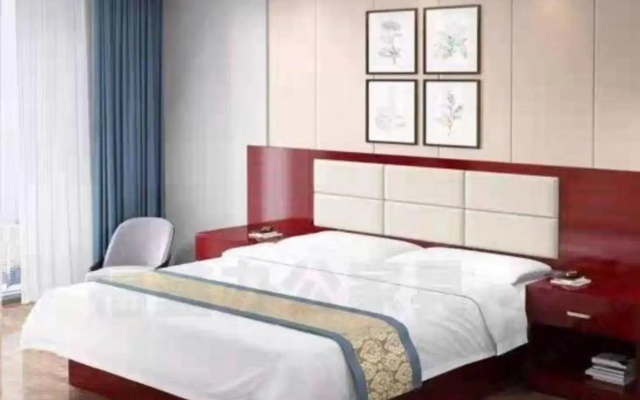 Luojing Business Hotel