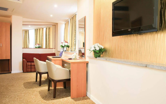 Lev Or Hotel