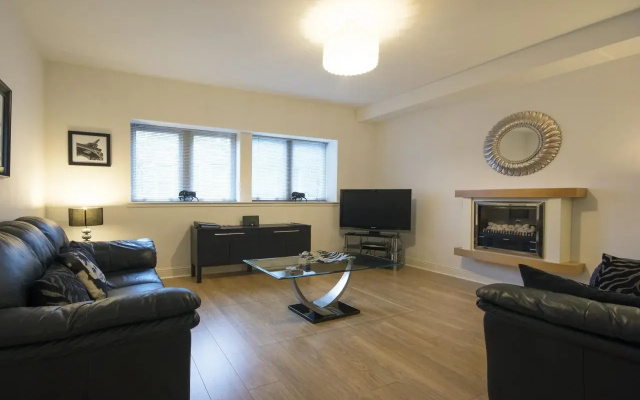 Oakhill Apartments Aberdeen City Centre - Dee Village