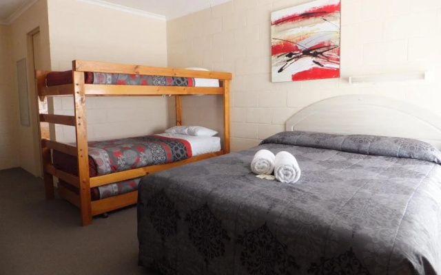 Nagambie Caravan Park & Motel