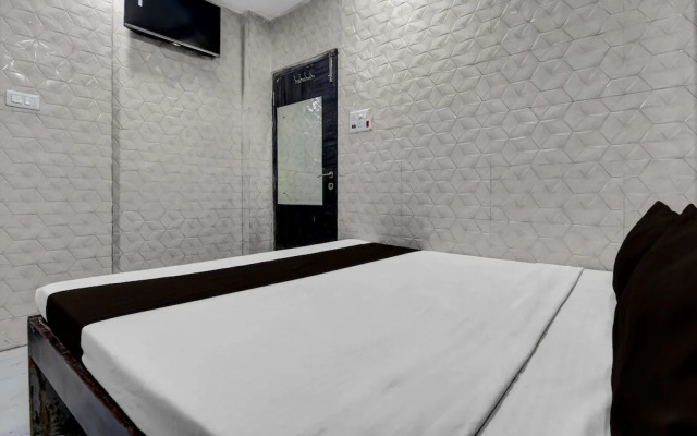 Deluxe Babu Lal Soni Guest House
