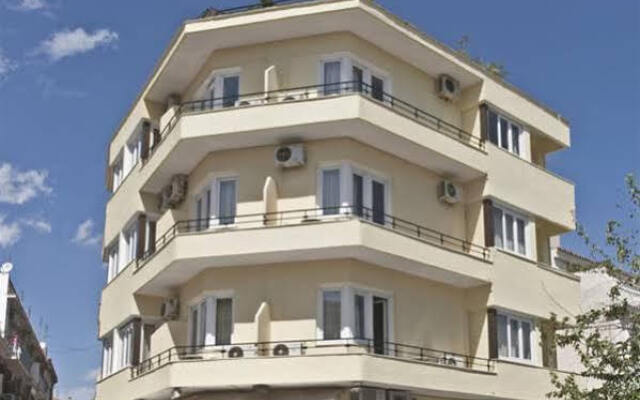 Phaedra Hotel вид на фасад