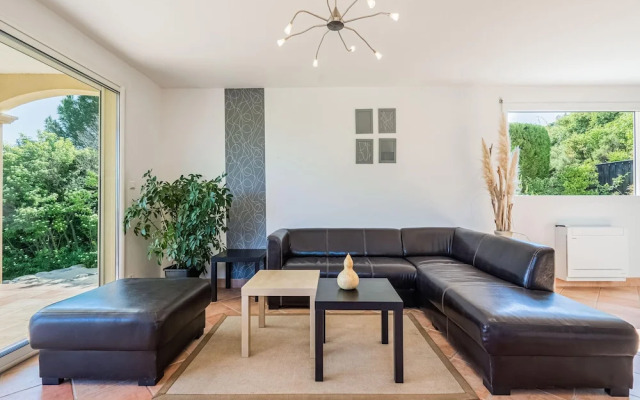 Mesmerising Villa in Les Vans With Private Pool