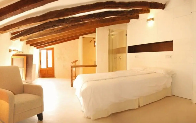 Villa - 5 Bedrooms with Pool and WiFi - 103224