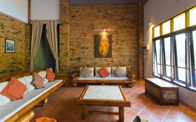 Baan Oriental Villa