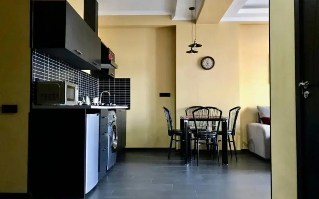 Avlabari apartment